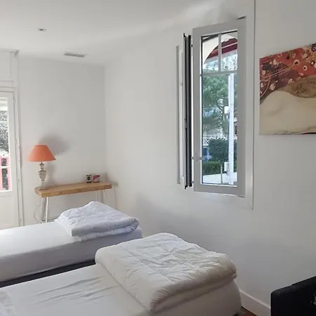 Holiday home Spacious House With Greenery Terrace And Garden Arcachon